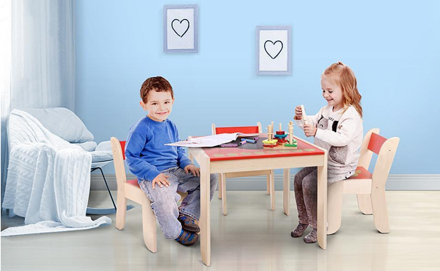 Как да изберем подходящи маси и столчета за детски стаи?